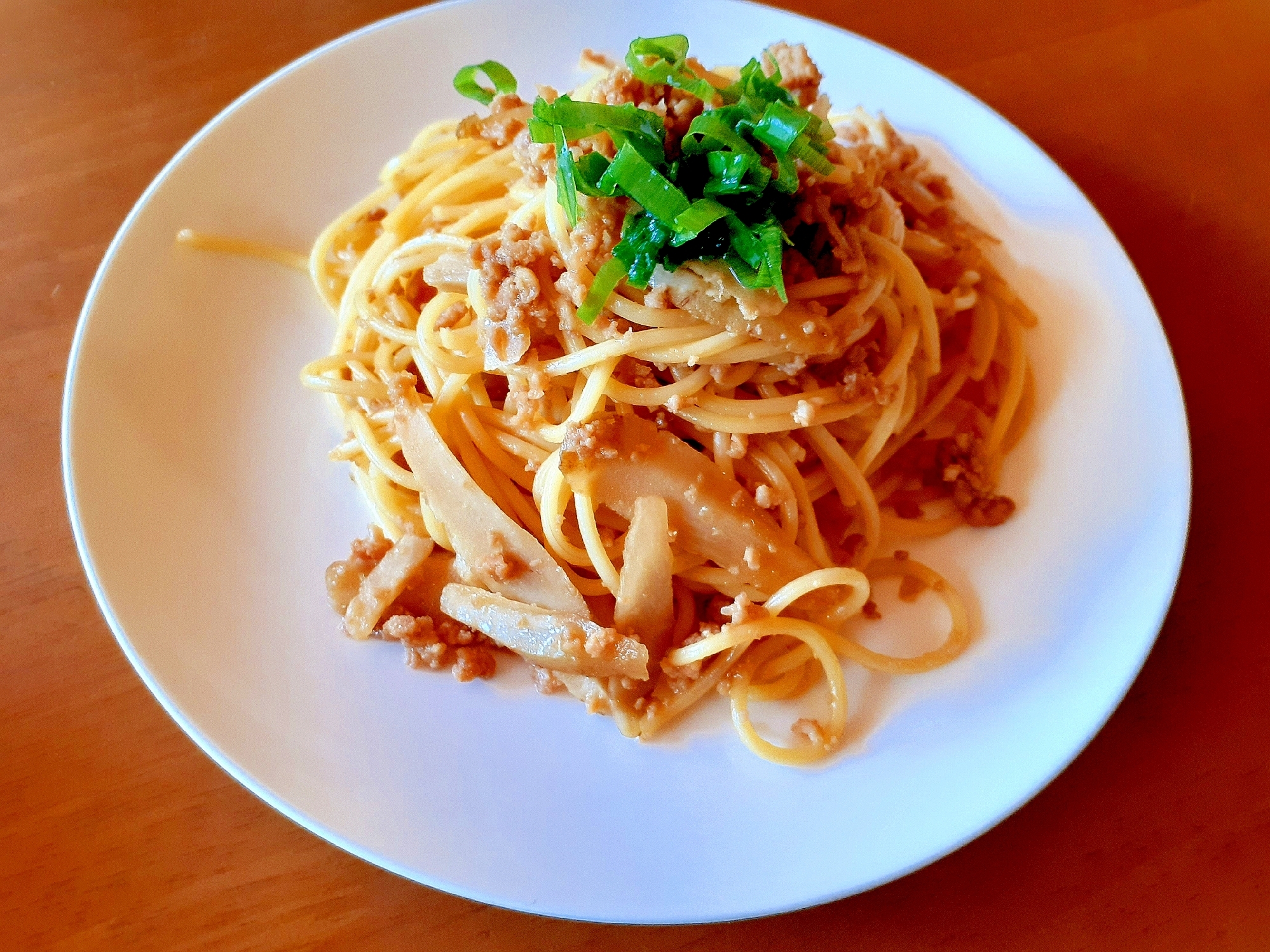 簡単アレンジ 鶏肉とごぼうの和風パスタ レシピ 作り方 By みりんのレシピ 楽天レシピ