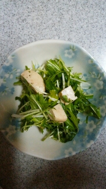 大根葉と水菜のサラダ