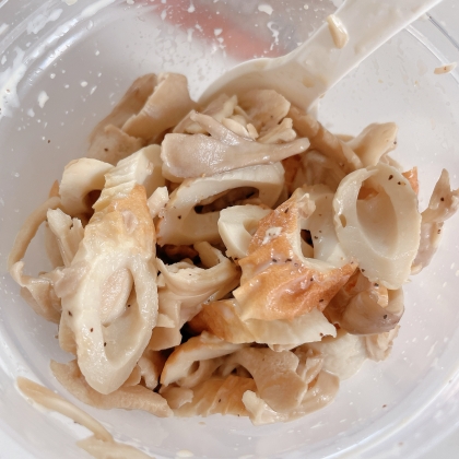 簡単！ちくわと舞茸のマヨペッパー炒め