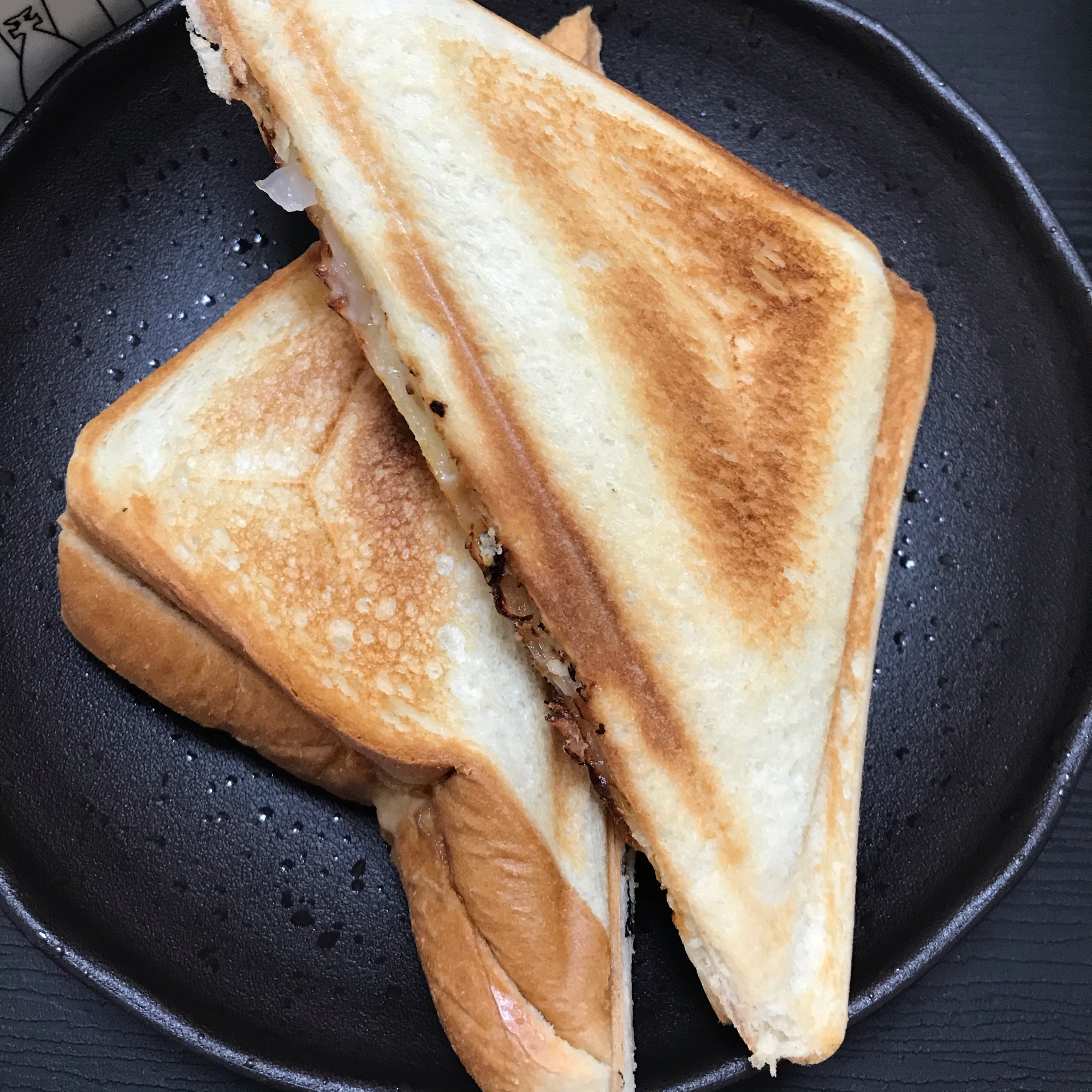 鳥ささみチーズのホットサンド