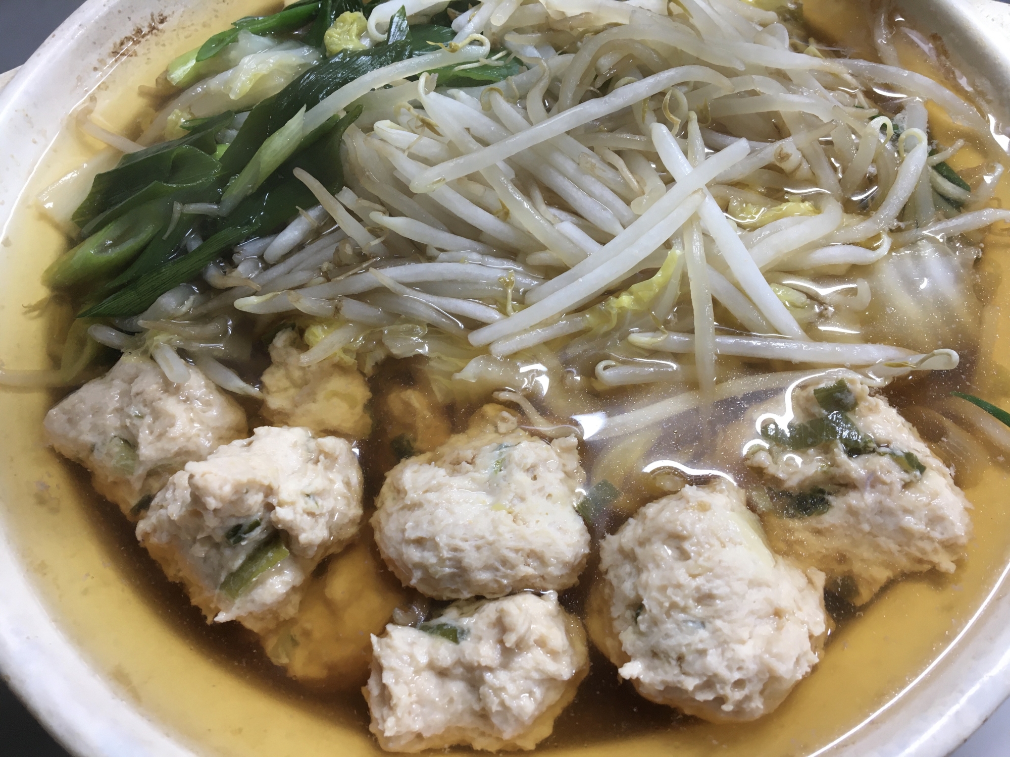 昆布だしとつくねが決め手の鶏団子鍋