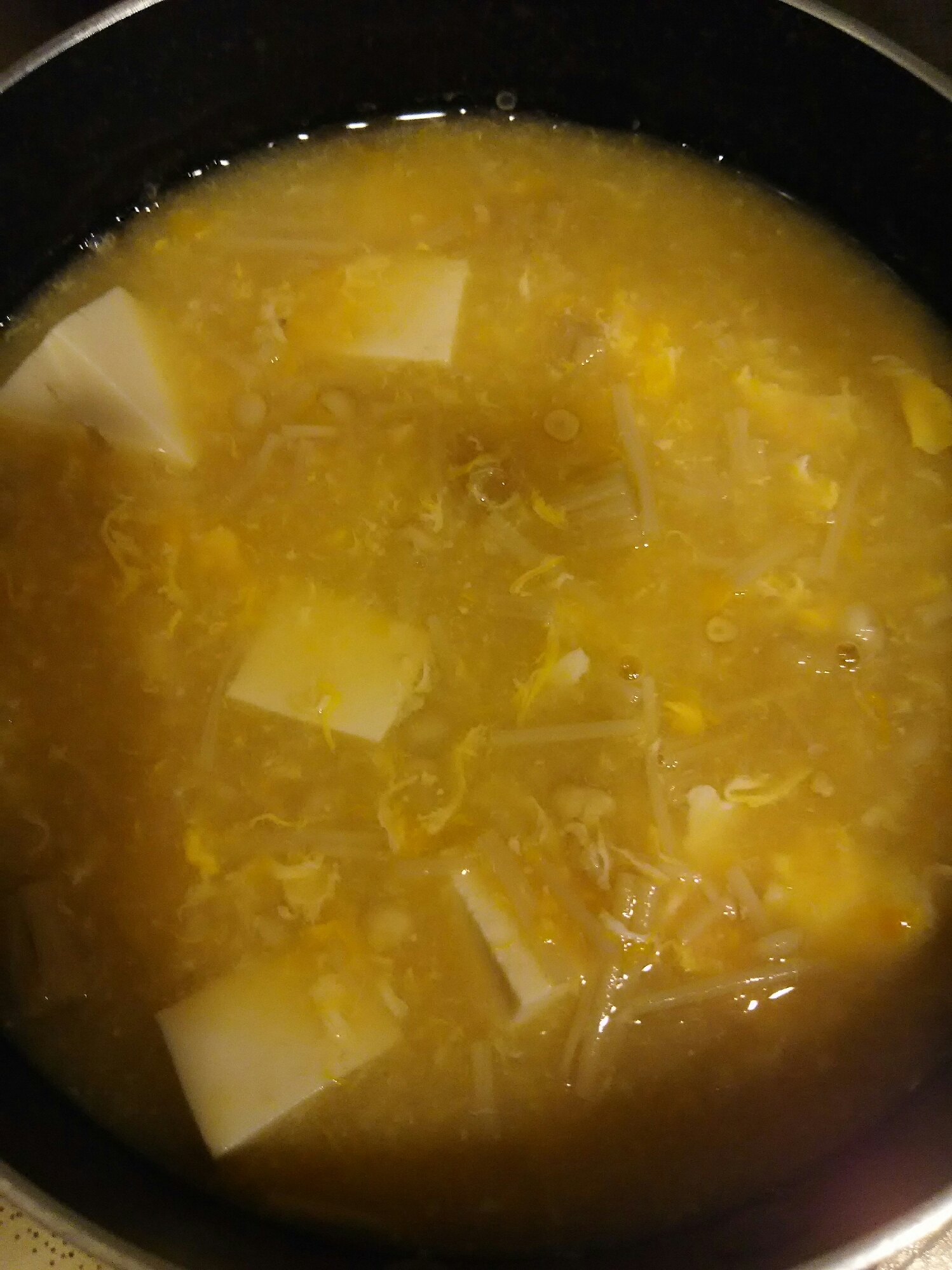 白菜えのき玉ねぎ豆腐卵の味噌汁