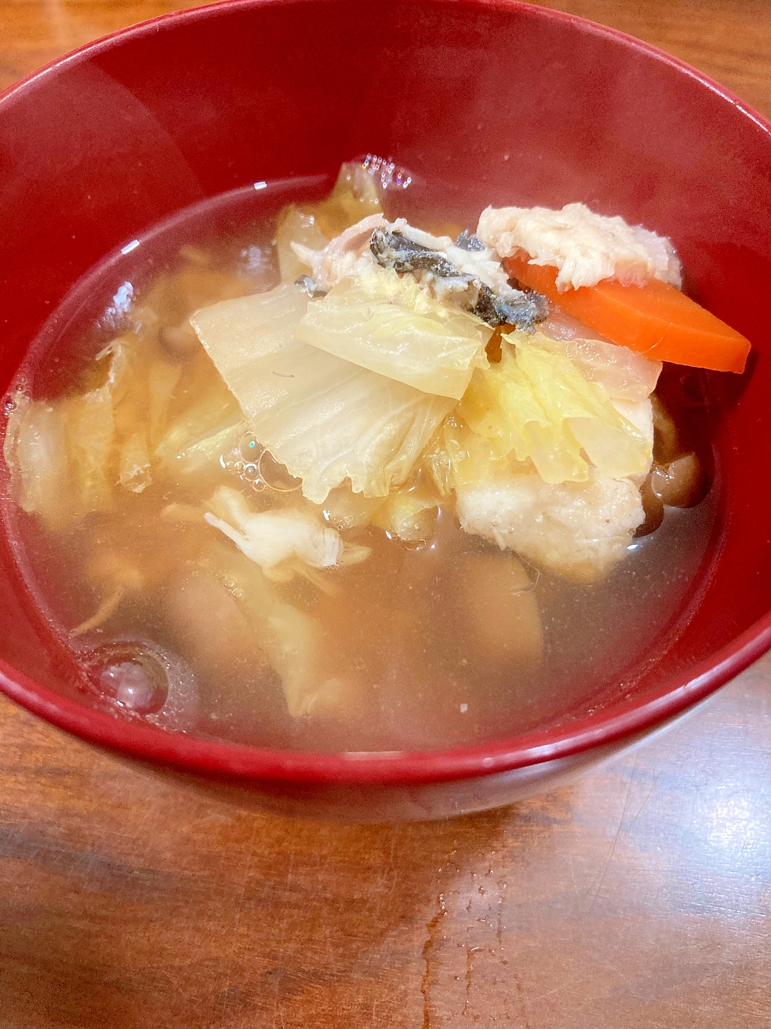 ヒラメのアラで作る白菜メインの鍋 レシピ 作り方 By 水玉模様 楽天レシピ ヒラメのアラで作る白菜メインの鍋 レシピ 作り方 By 水玉模様 楽天レシピ