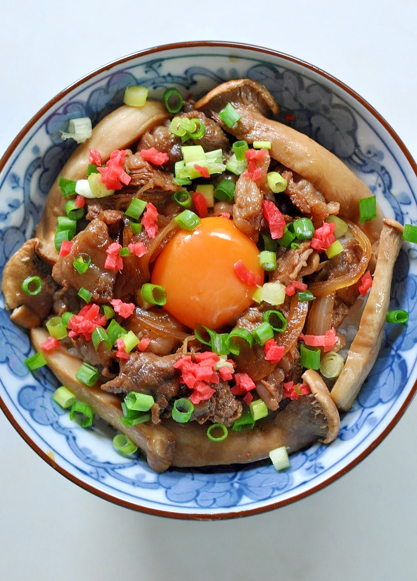 コラーゲンたっぷり★牛すじ丼