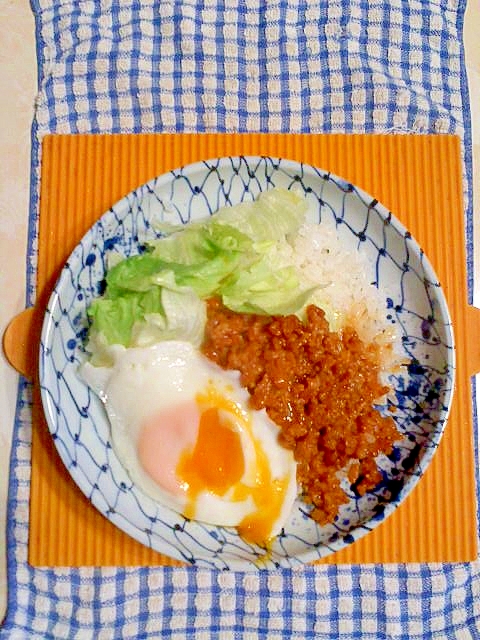 ピリ辛肉味噌の丼♪