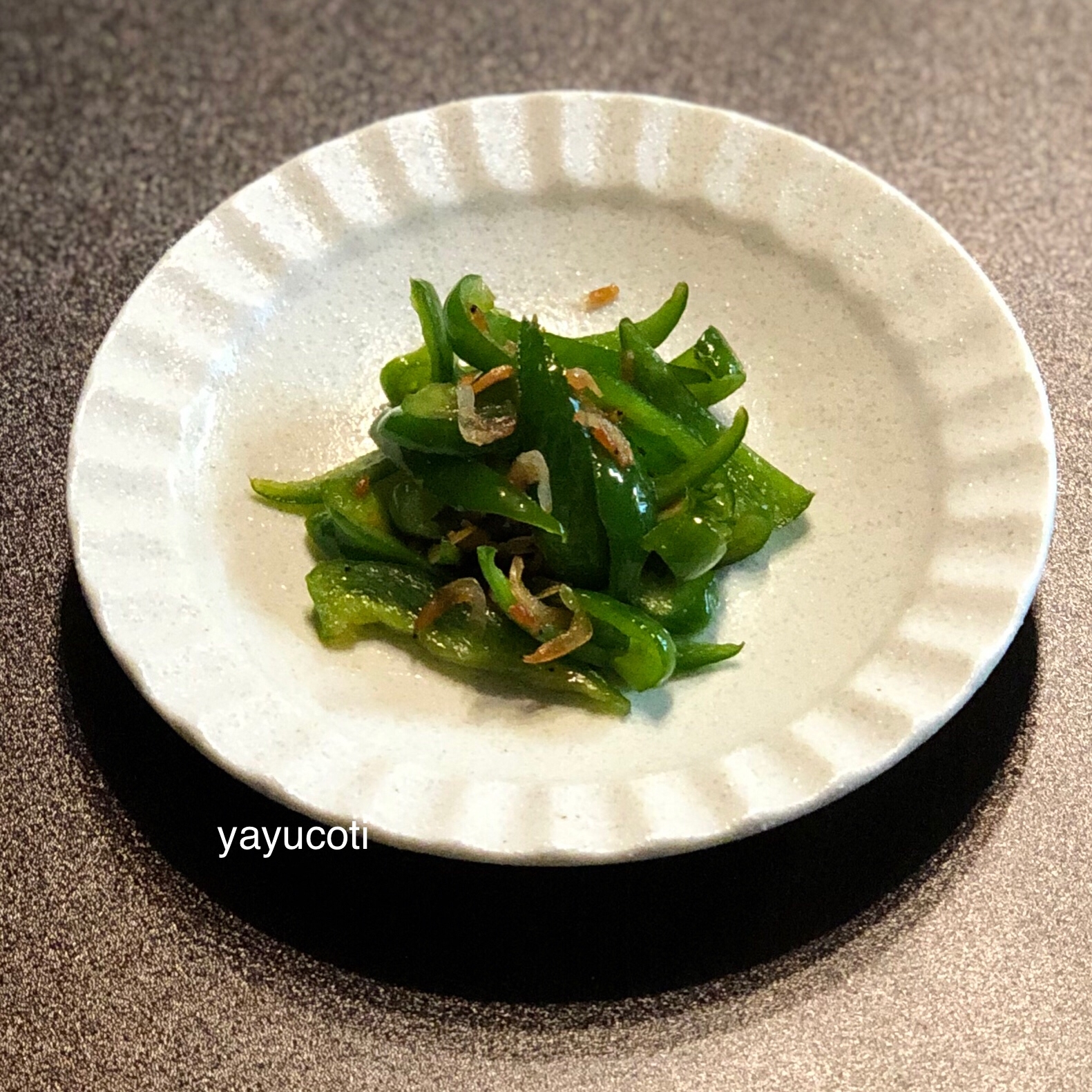 お弁当おかず＊桜えびとピーマンの麺つゆ炒め