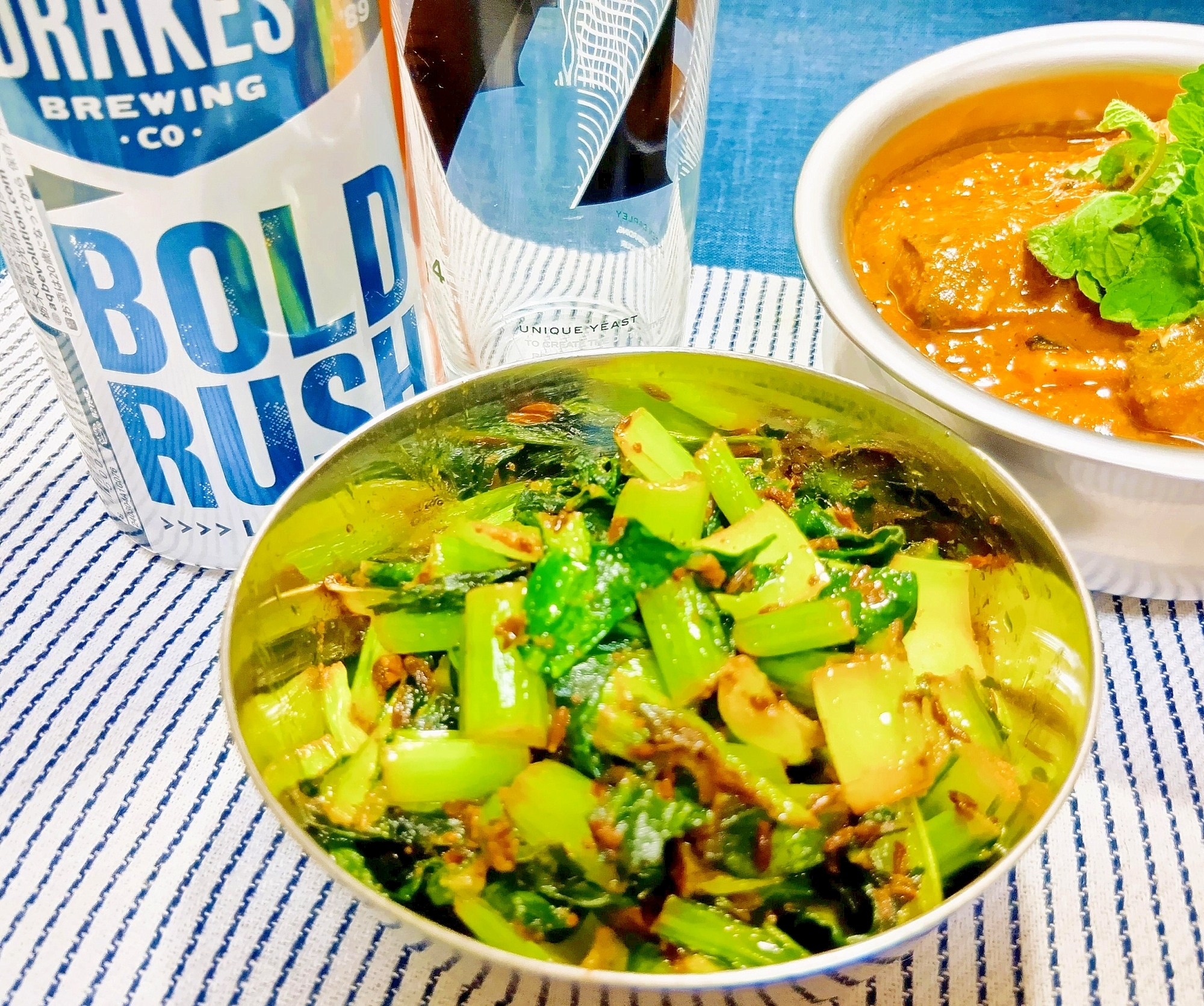 スパイスカレーのお供にも!小松菜のスパイス炒め