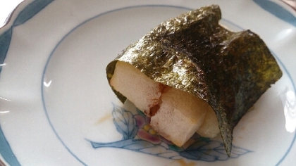 砂糖醤油とチーズの磯部もち