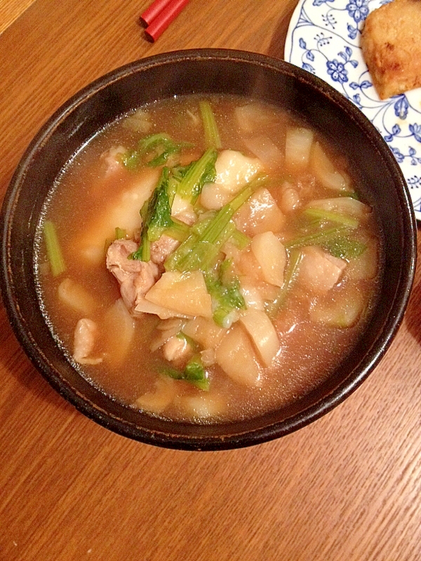 カブと鶏もも肉のお雑煮