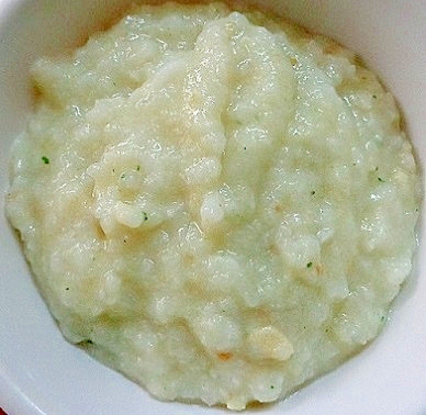 離乳食後期 高野豆腐 鮭 玉ねぎ入りクリームお粥 レシピ 作り方 By J Mammy 楽天レシピ