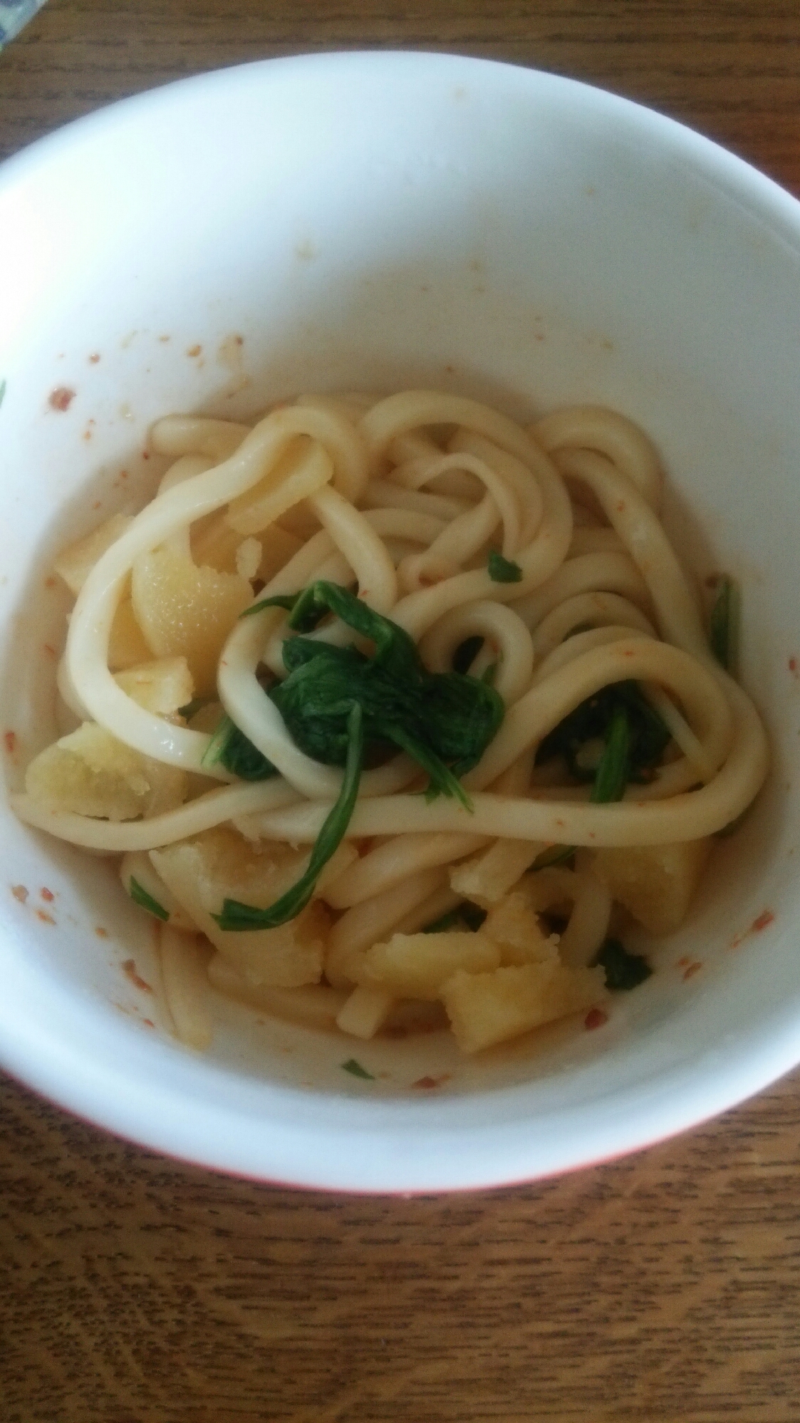 水菜と数の子の辛いうどん