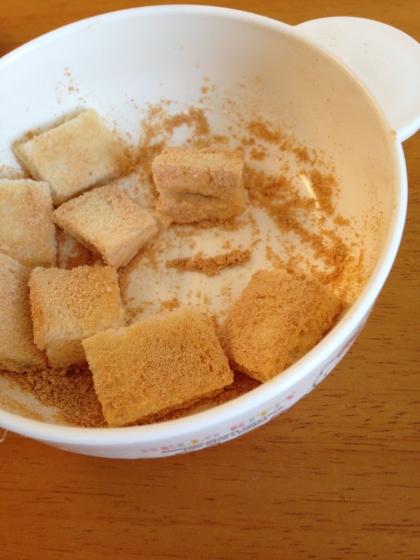 離乳食幼児食 コロコロきな粉トースト レシピ 作り方 By ゆう 楽天レシピ