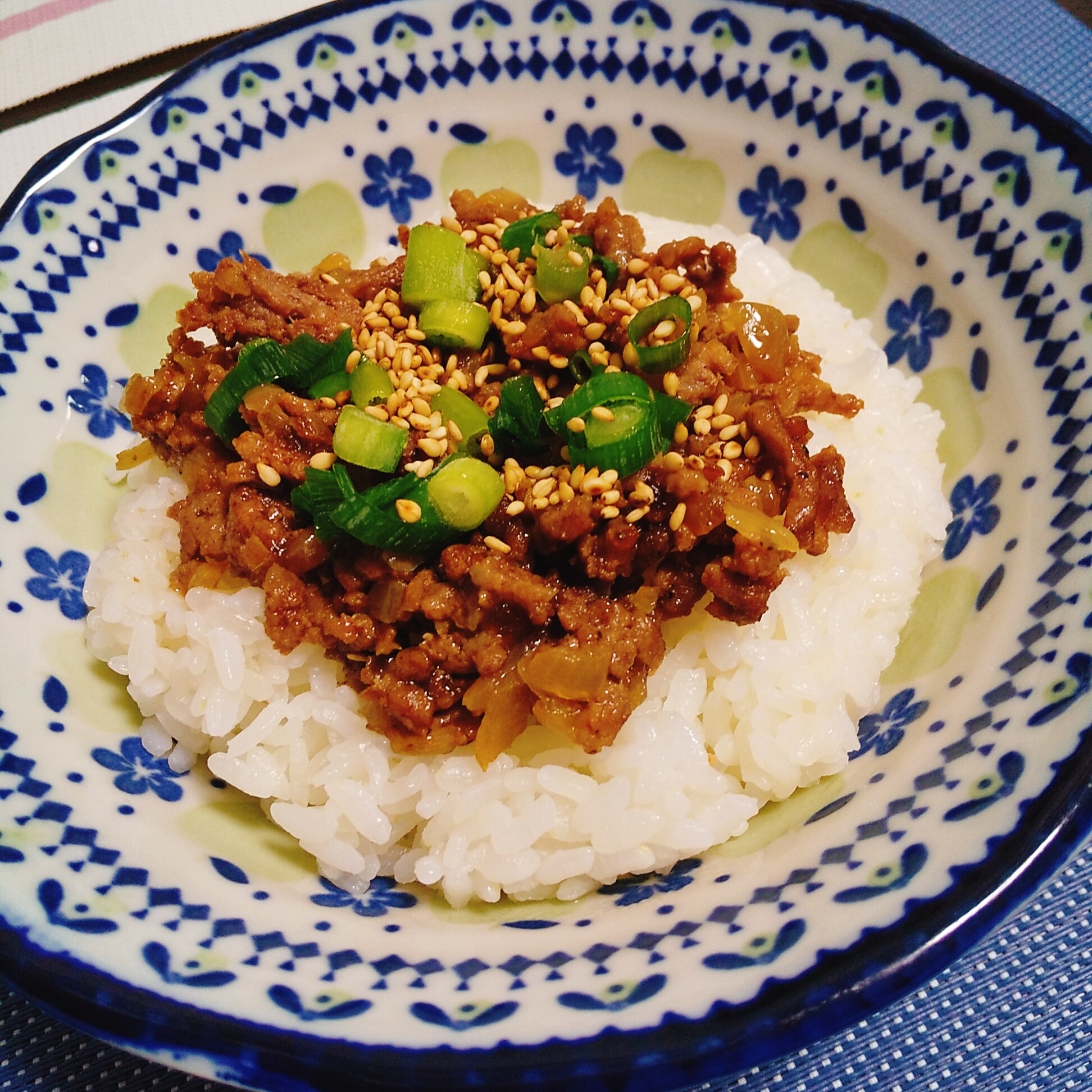 挽肉丼