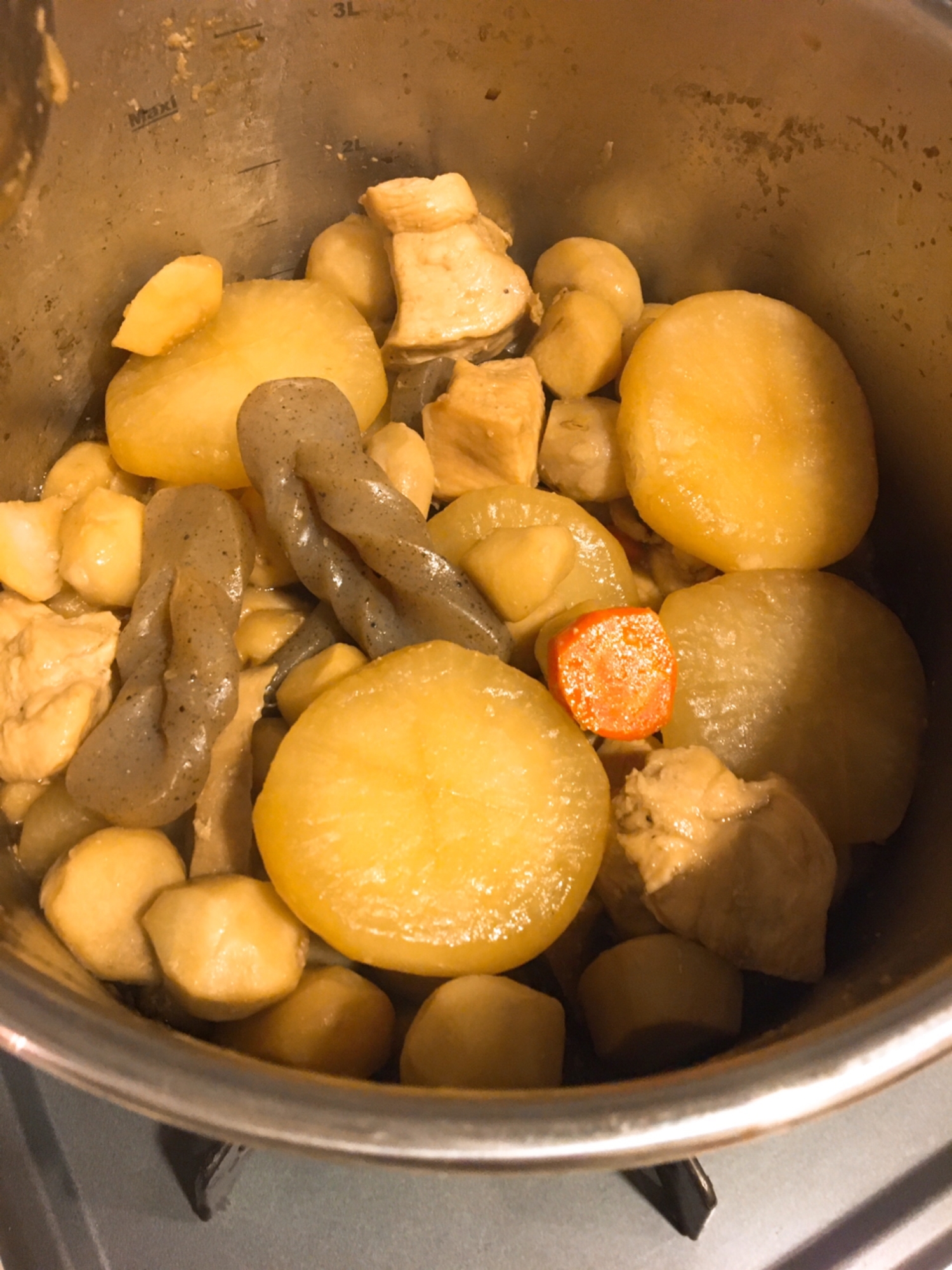 昔ながらのウチの定番煮物！大根と里芋の煮物