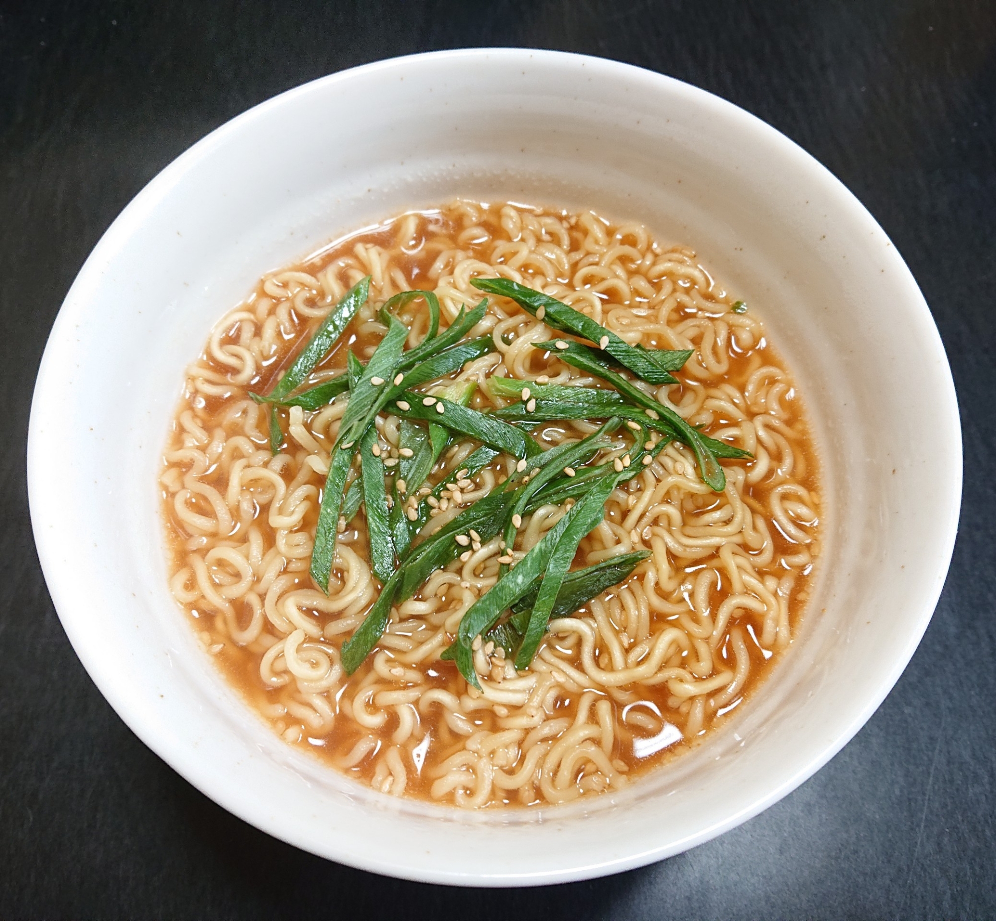 長ネギの青い部分が美味しい醤油ラーメン