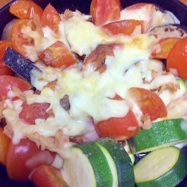 なすとズッキーニとトマトのツナチーズ焼き レシピ 作り方 By Madone6 楽天レシピ なすとズッキーニとトマトのツナチーズ焼き レシピ 作り方 By Madone6 楽天レシピ