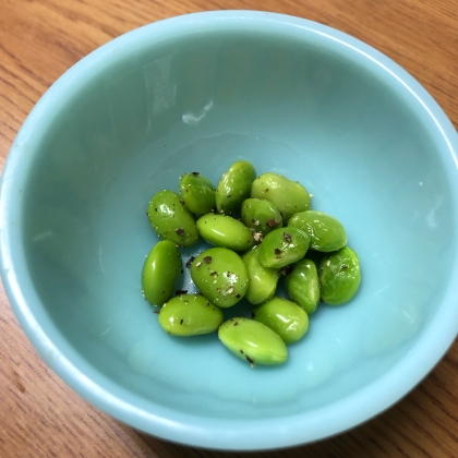 枝豆の塩コショウ焼き