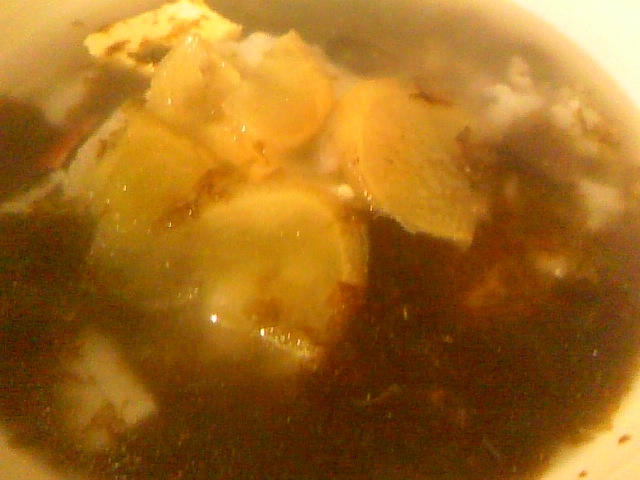 卵焼きカニかまツナ巻き寿司と酢しょうがスープ
