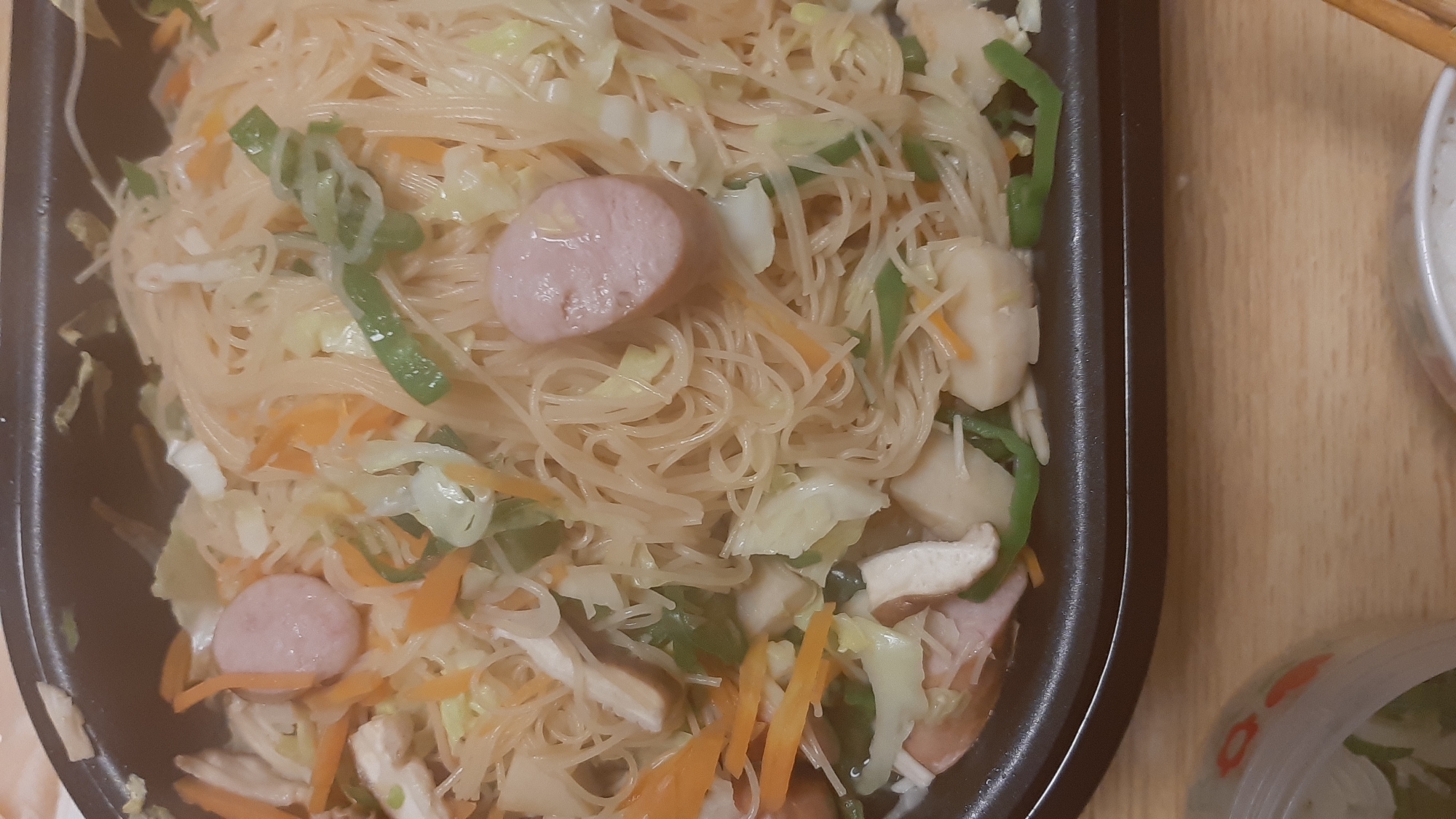 ホットプレートでケンミンの焼きビーフン レシピ 作り方 By 栄養って大事だね 楽天レシピ
