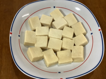 ビッグさん♪夕食に、小松菜無いですが高野豆腐含め煮頂きました。和食食べるとホットします。ご馳走様でした！PFのツリー綺麗ですね。まだツリーも飾ってない(汗)