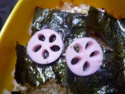 しずく型・・・ストローって結構手ごわいですね(>_<)
可愛いお弁当作りに参考になりました！