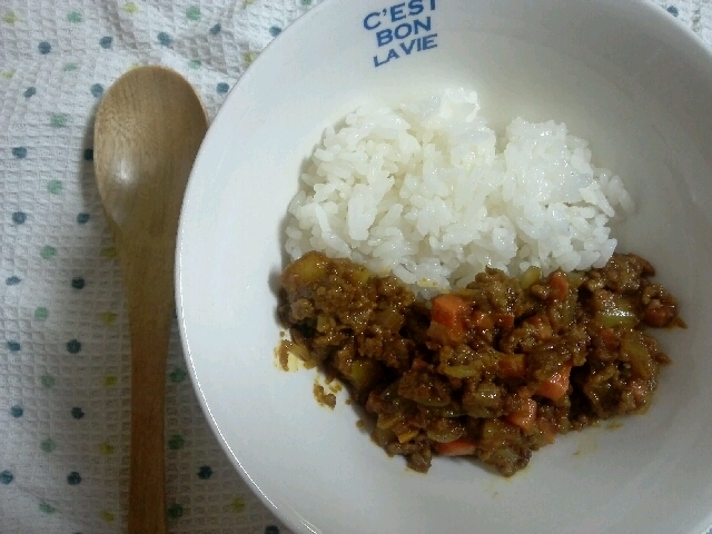 フライパンでカレー(´Д｀)