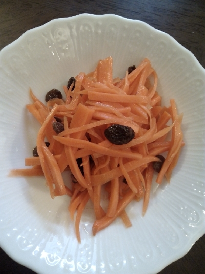 【ガサツ料理】オレンジ風味のキャロットラペ