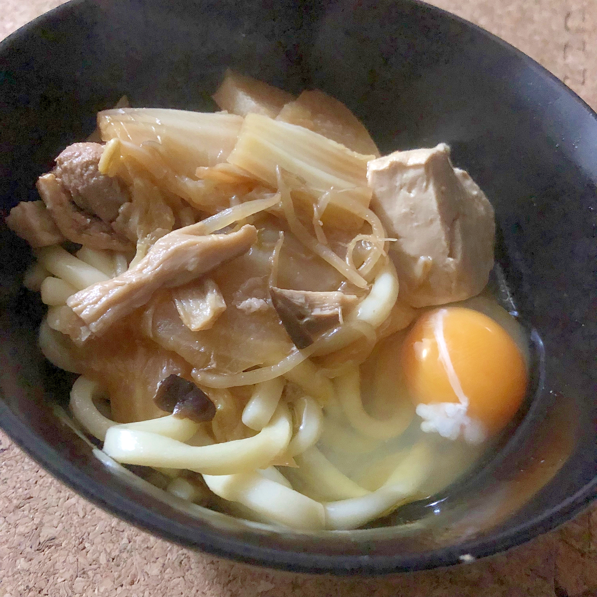 肉と卵の煮込みうどん★