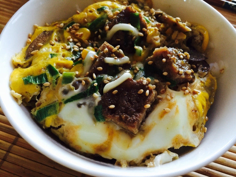 リメイク！ゴボウハンバーグチー玉丼