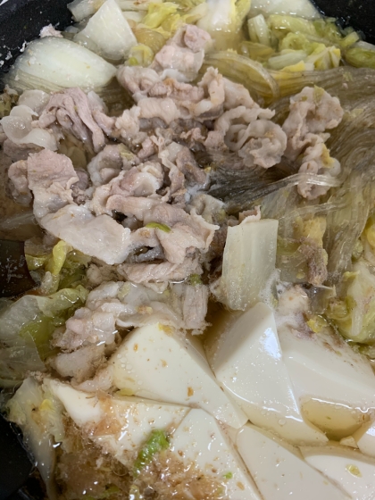 白菜と豚バラ鍋