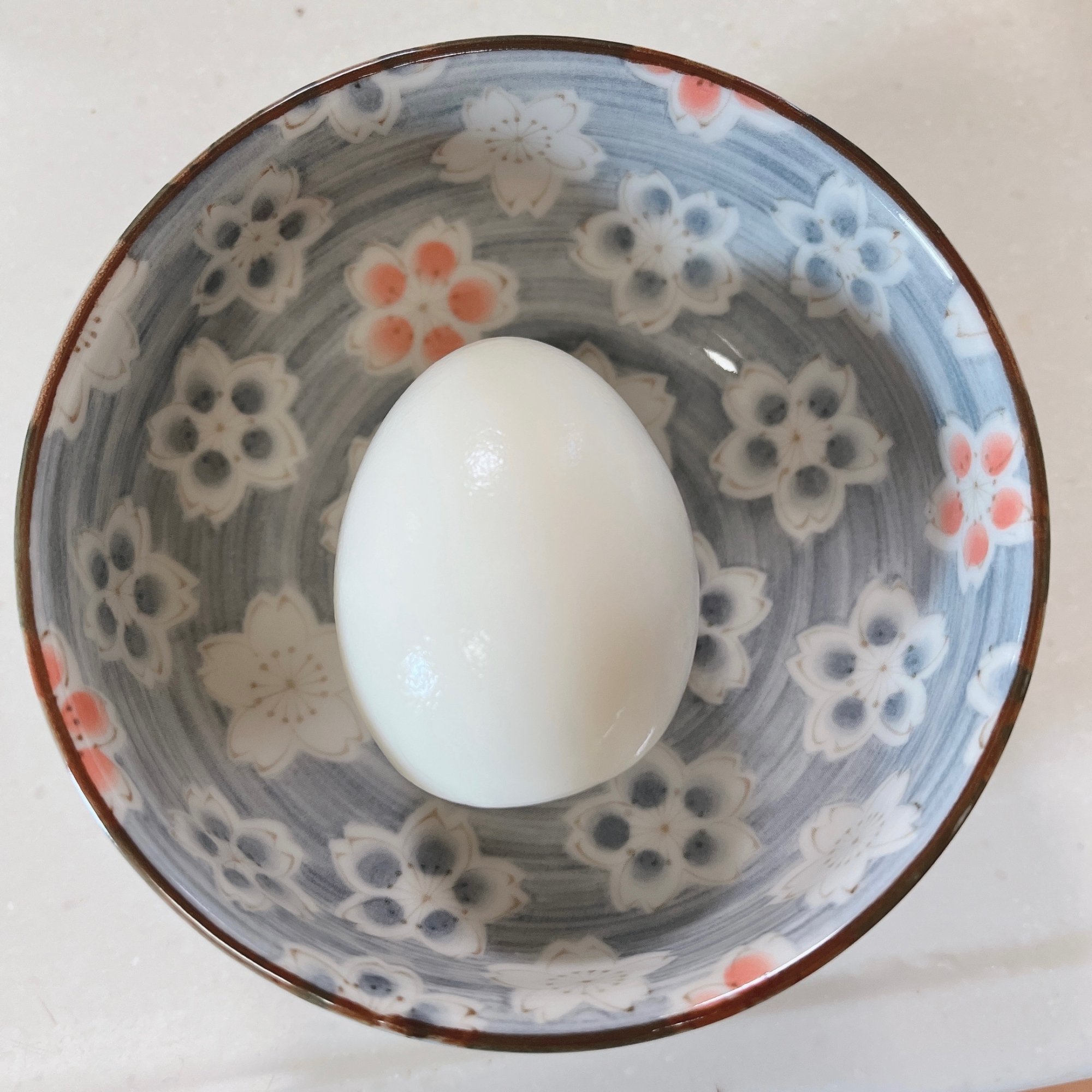 ゆで卵の綺麗な殻の剥き方
