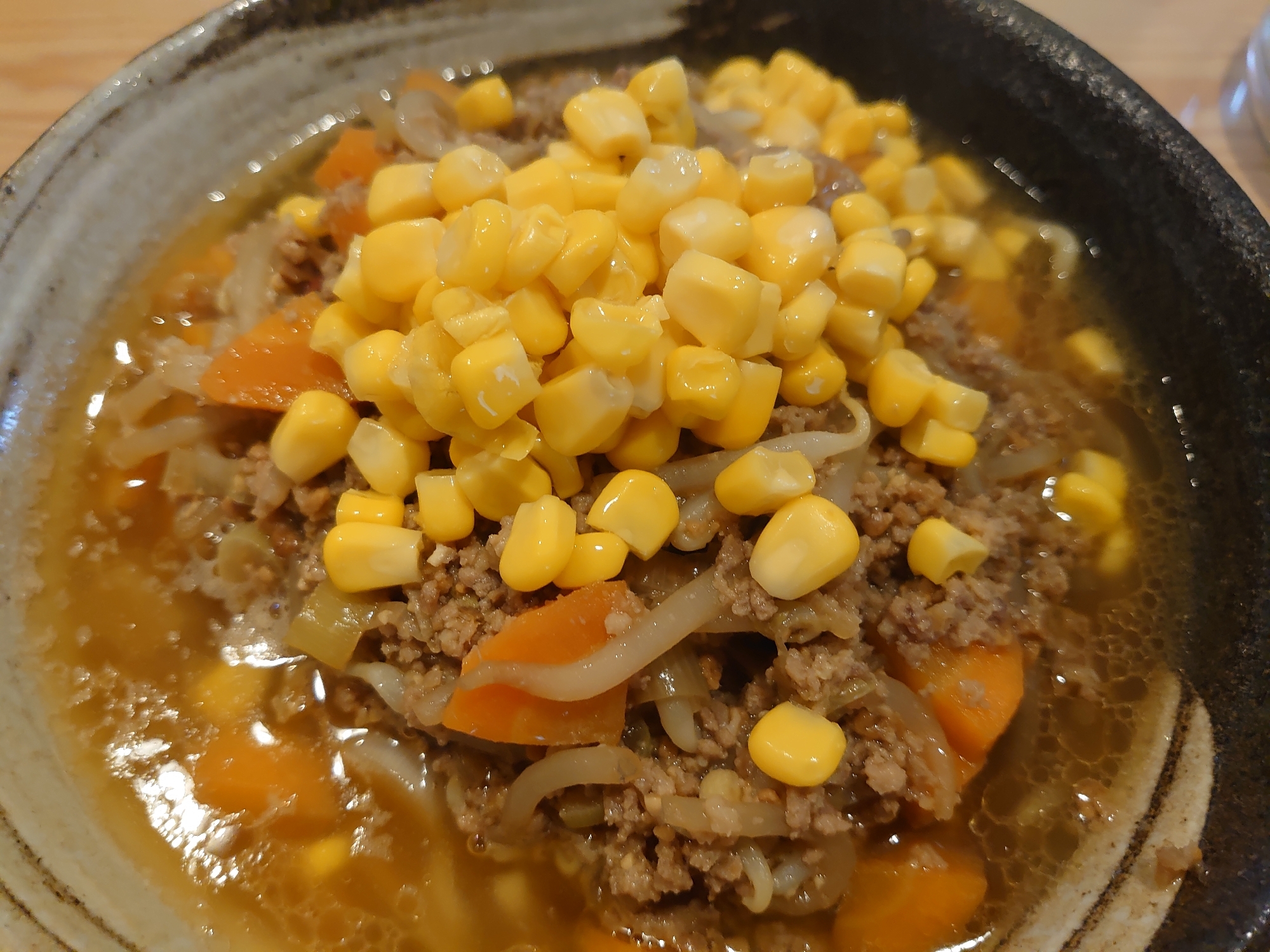 肉そぼろモヤシ味噌ラーメン