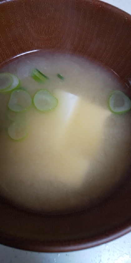 葱と豆腐の味噌汁