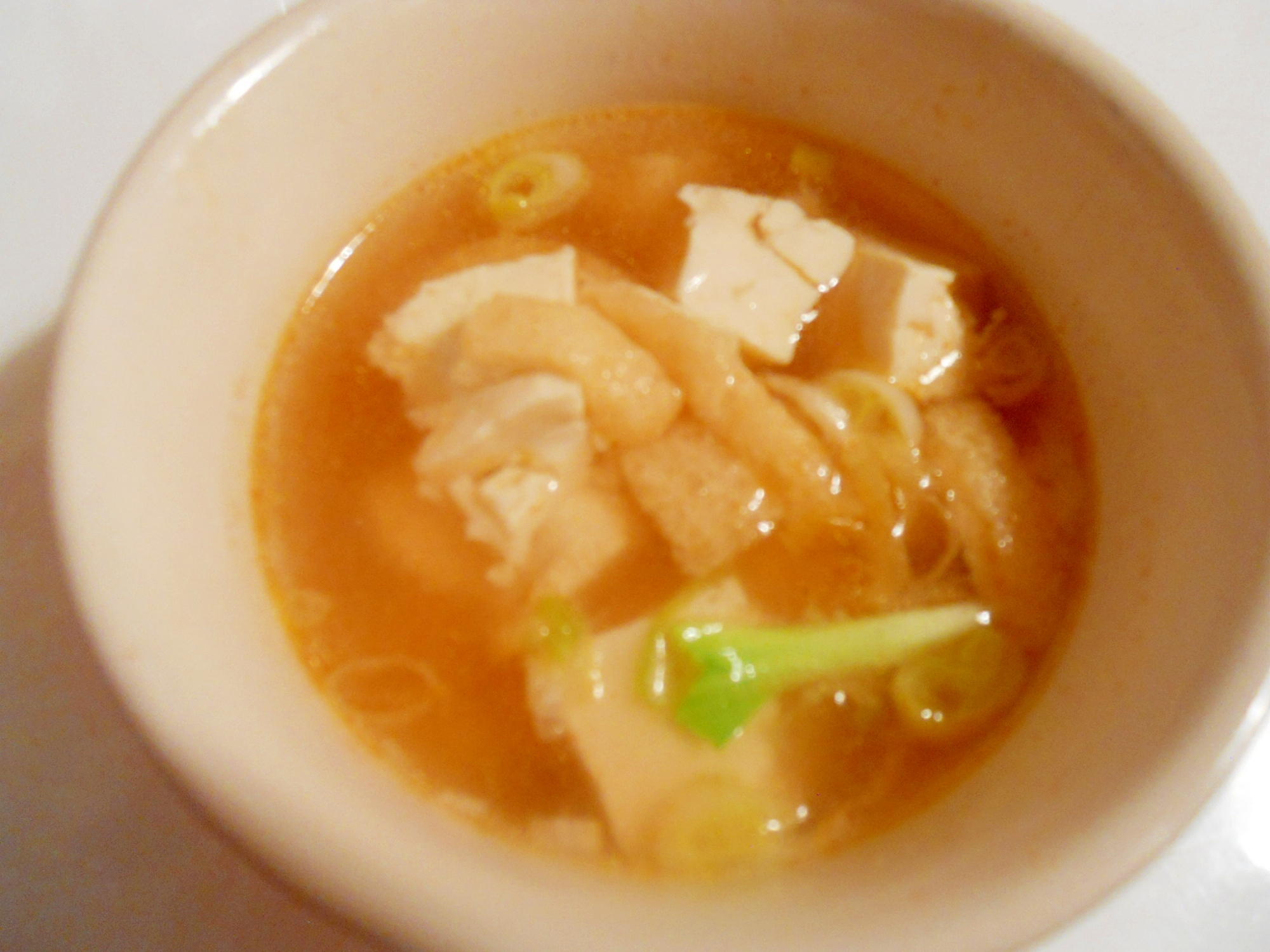豆腐と油揚げ♪　ピリッとトロッと中華スープ