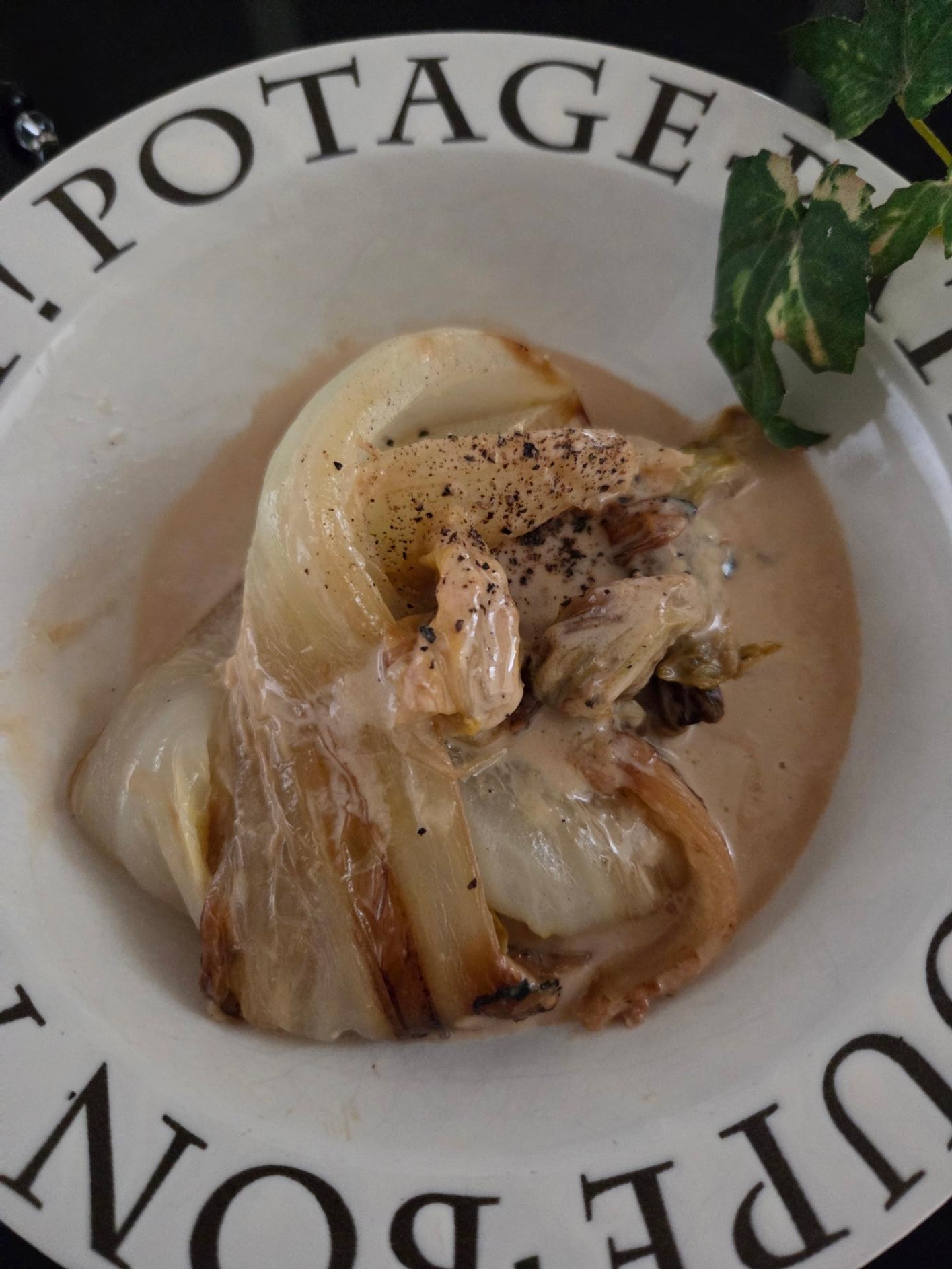 白菜ステーキのクリームソース