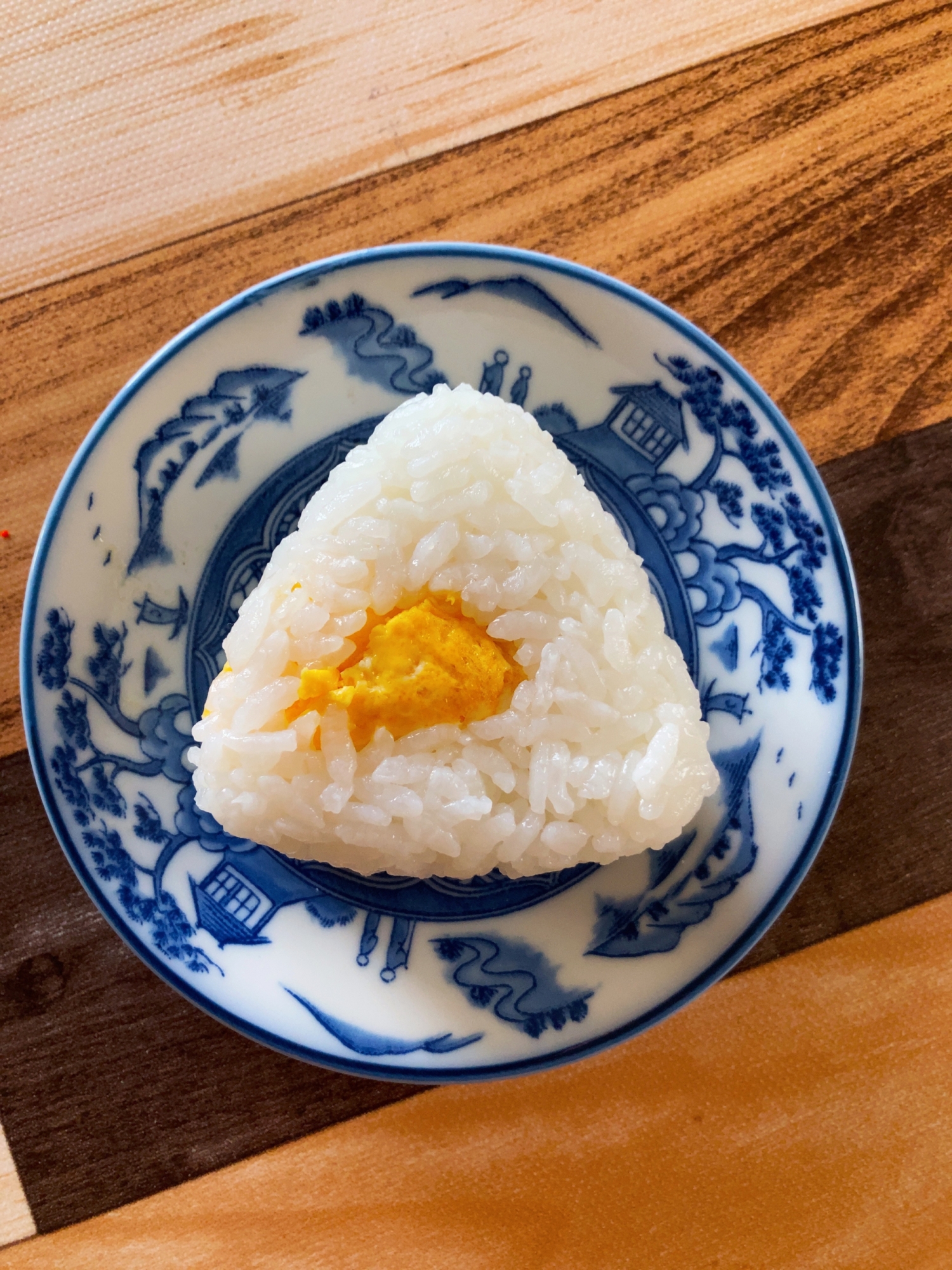 チーズと卵焼きのおにぎり