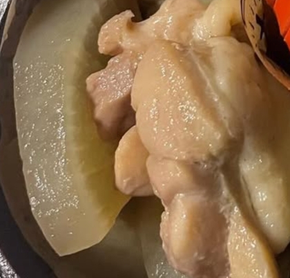 無水鍋で！大根と鶏肉の煮物