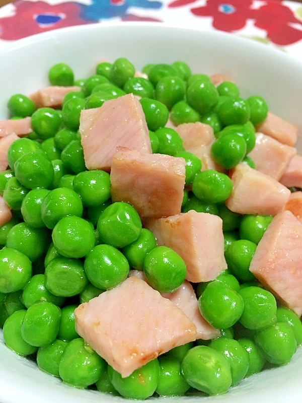 副菜にグリーンピースとベーコンのガーリックソテー レシピ 作り方 By ノンパルンパ 楽天レシピ