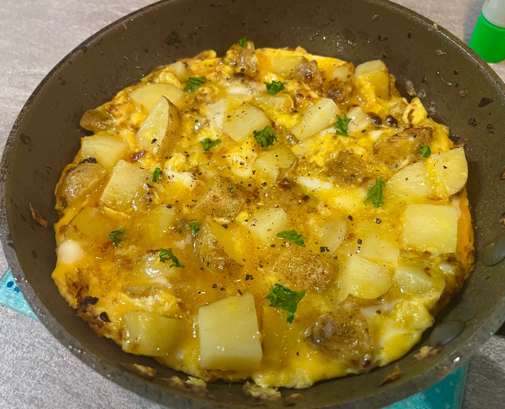 本場スペインの味を再現！スパニッシュオムレツ