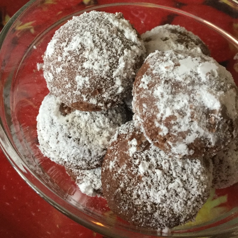 チョコレートみたいに濃厚な米粉ココアスノーボール♡ レシピ・作り方