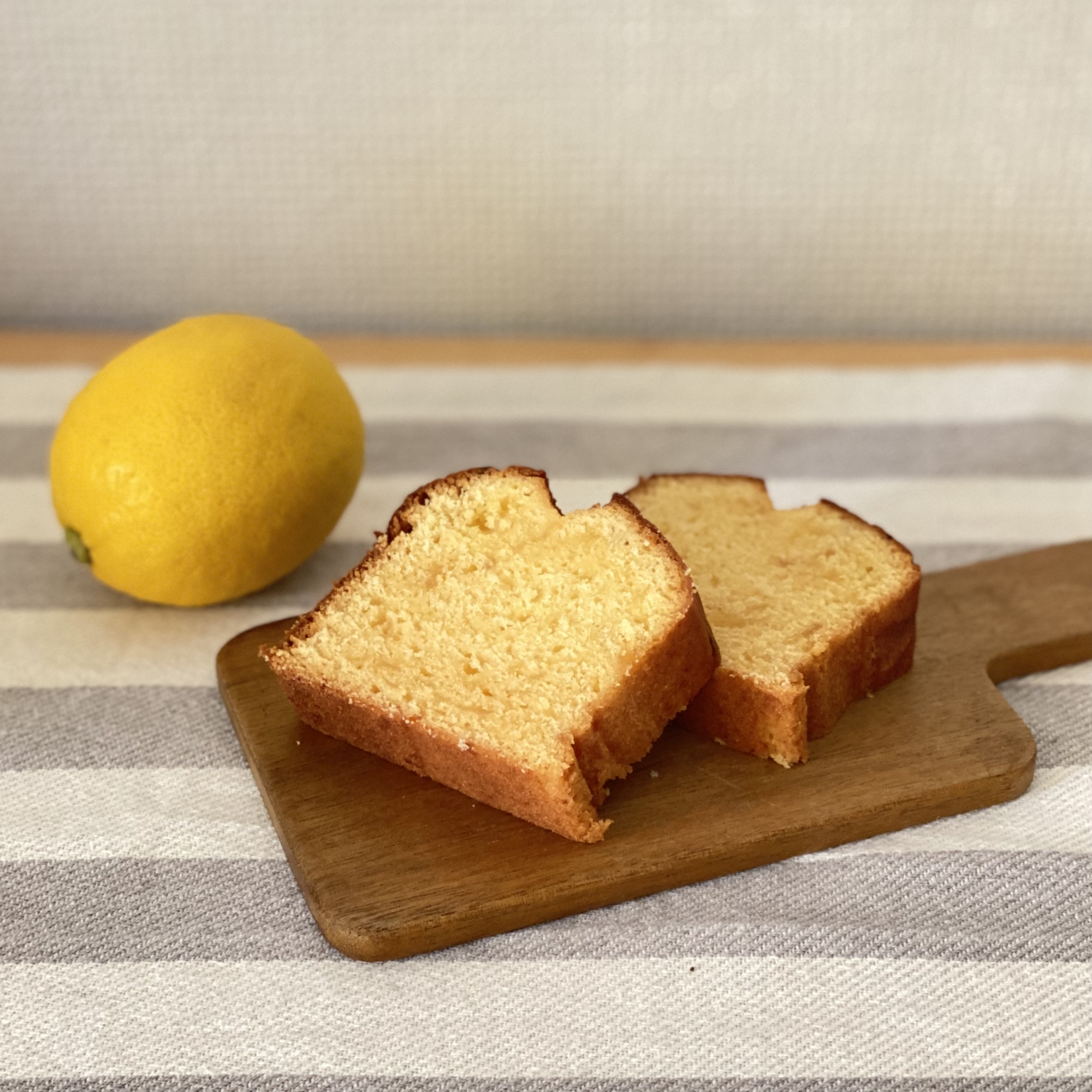 レモンパウンドケーキ