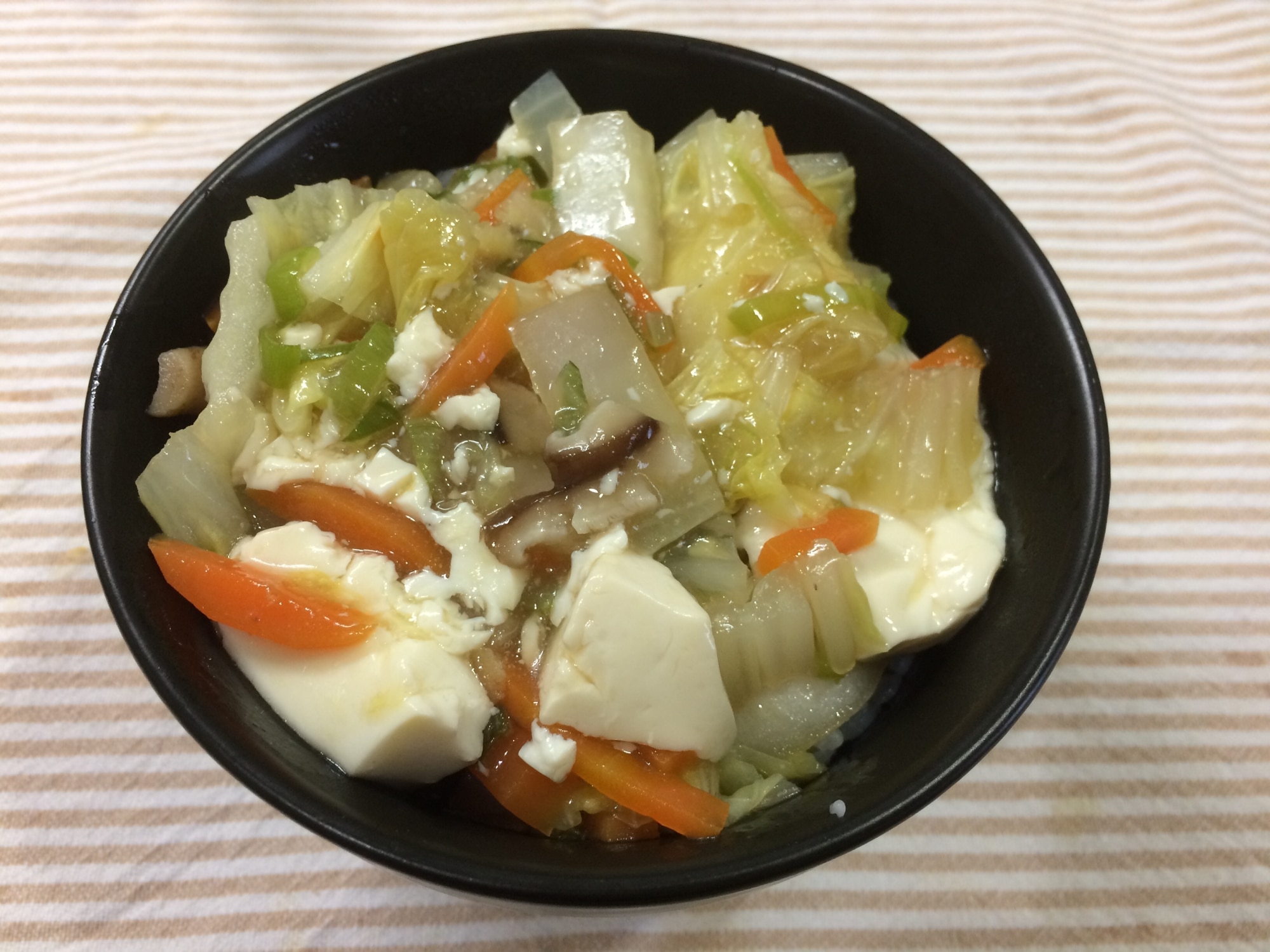 お野菜たっぷり！豆腐の五目うま煮丼 レシピ・作り方 by fujimon58