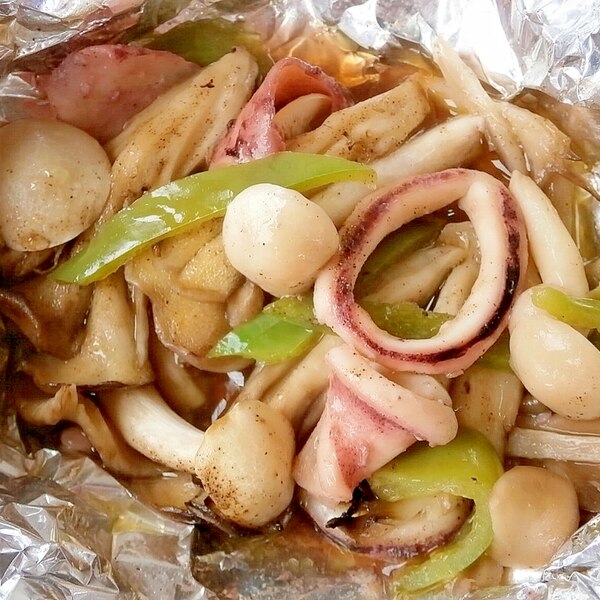 ホイルで簡単 イカときのこのアヒージョ レシピ 作り方 By なな1151 楽天レシピ ホイルで簡単 イカときのこのアヒージョ レシピ 作り方 By なな1151 楽天レシピ