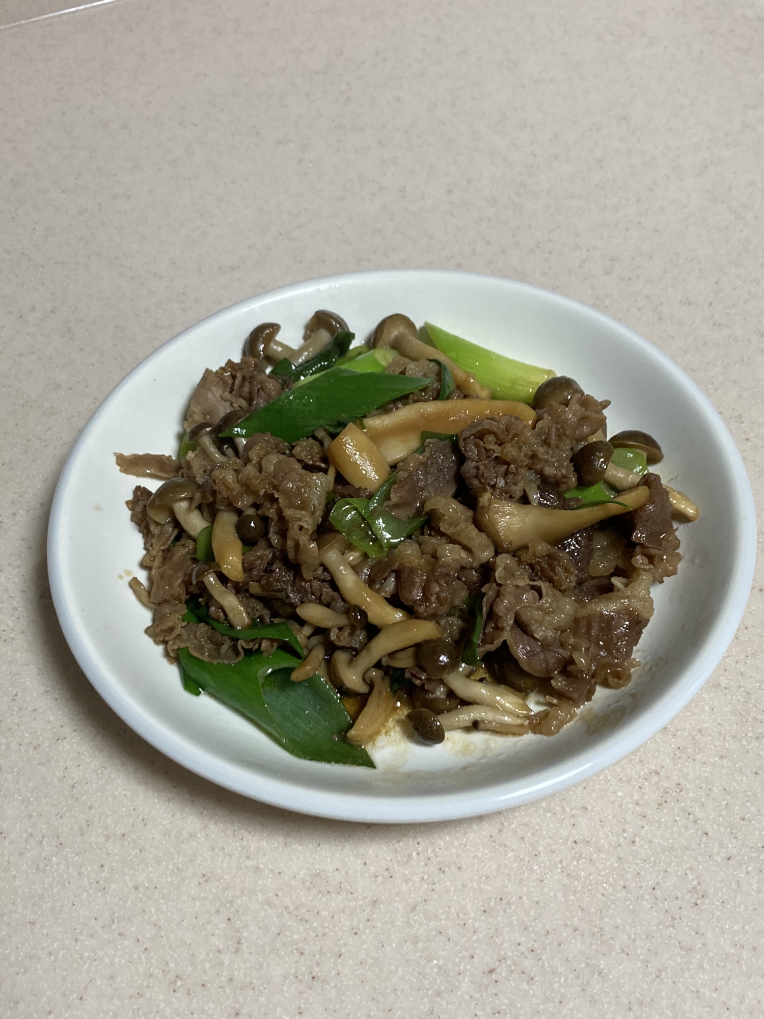 牛肉とキノコの、すき焼き風