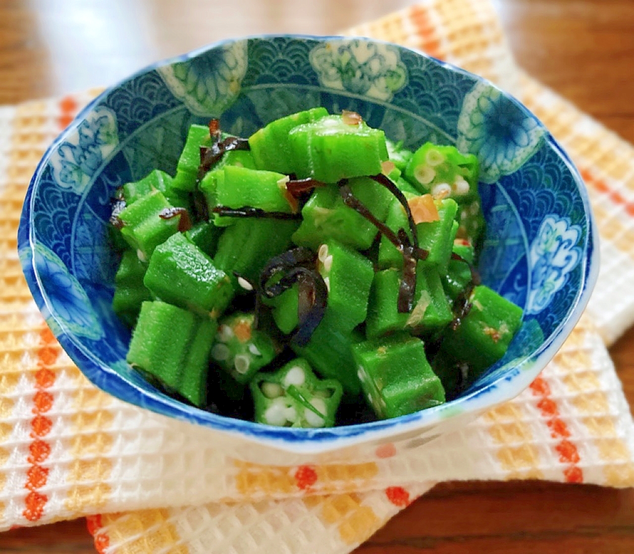 オクラのおかか塩昆布和え