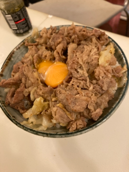 ごまだれ★春キャベツ牛丼～♪