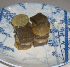 バターしょうゆが決め手 絶品こんにゃくステーキ レシピ 作り方 By らむね48 楽天レシピ バターしょうゆが決め手 絶品こんにゃくステーキ レシピ 作り方 By らむね48 楽天レシピ