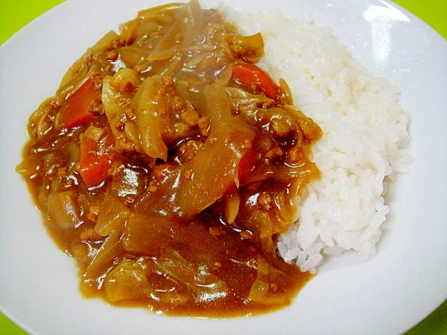 キャベツたっぷりカレーライス