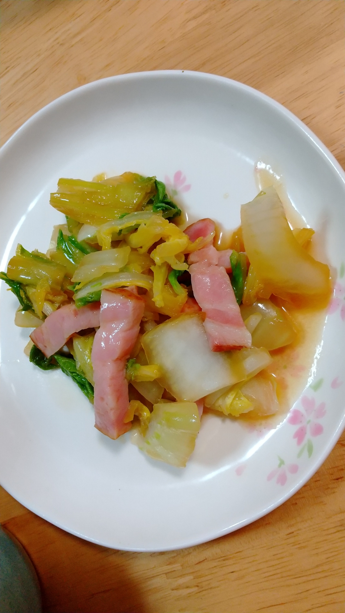 白菜とベーコン炒め☆