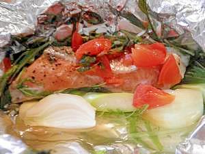 鮭と色々野菜の和風ホイル焼き